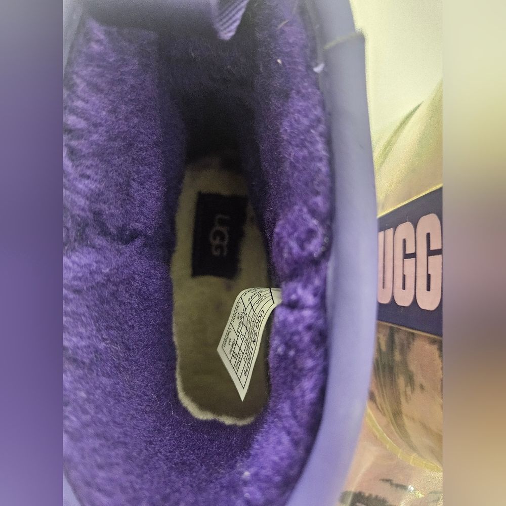 UGG Kids Tie-Dye Boots - Purple and Black - Picture 6 of 8